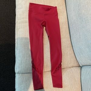 Alo Cut Out Leggings